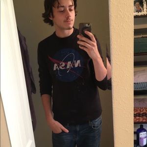 Meet your Posher, Dom